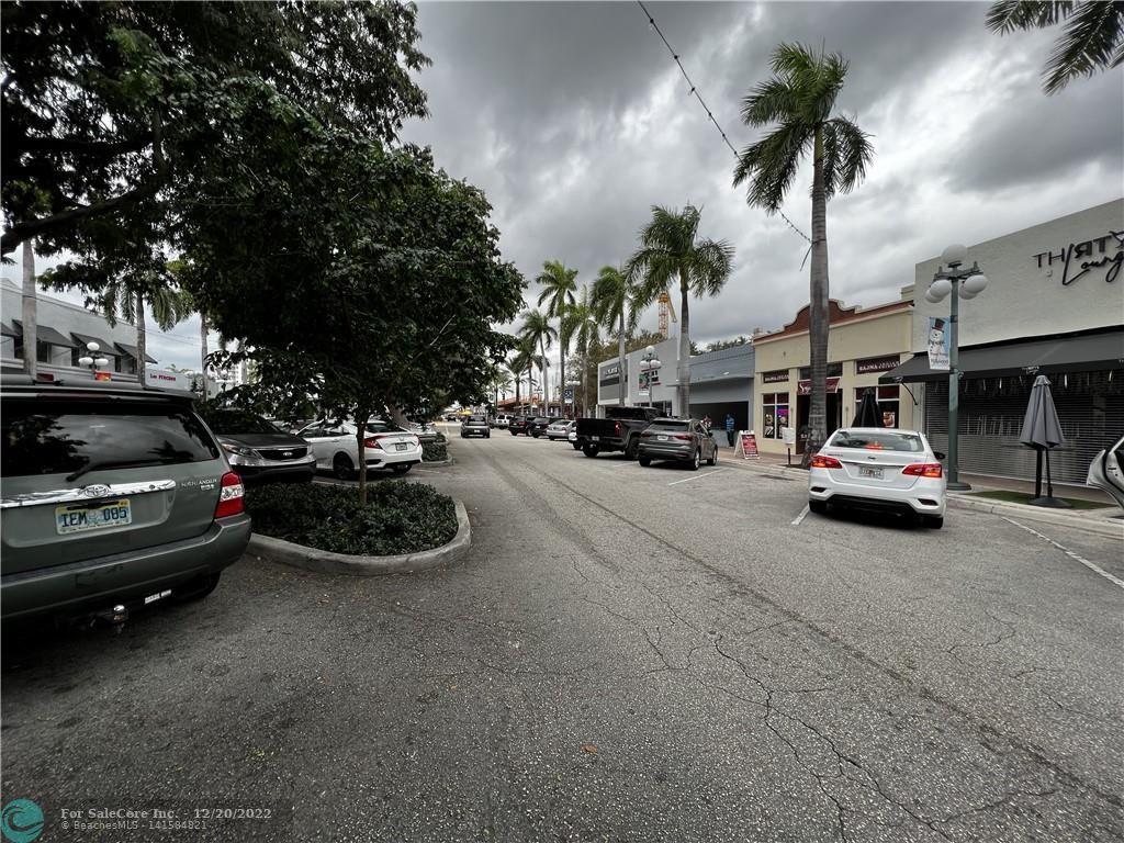 Photo of 1929 Hollywood Blvd in Hollywood, FL