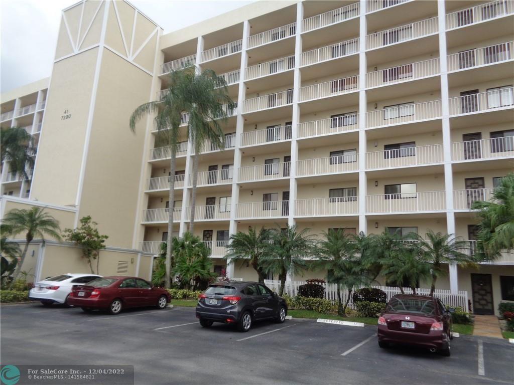 Photo of 7290 Kinghurst Dr #306 in Delray Beach, FL