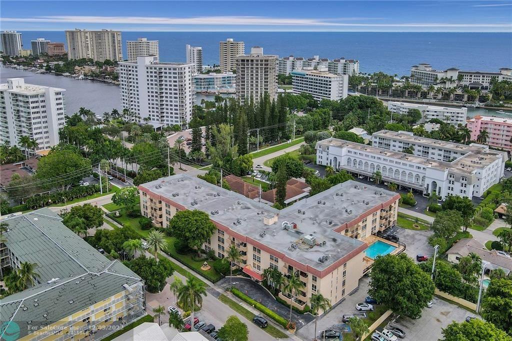 Photo of 1000 Spanish River Rd #3P in Boca Raton, FL