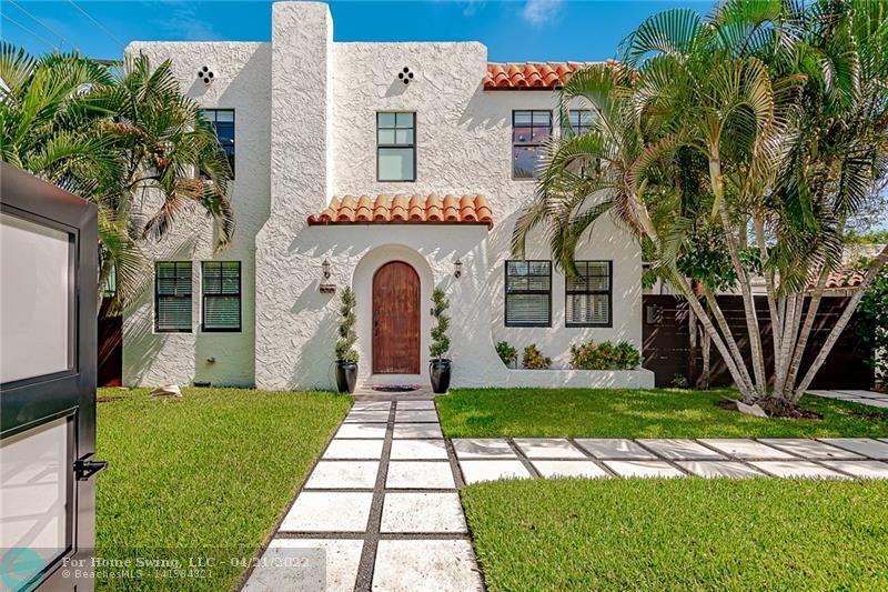 Photo of 535 36th St in West Palm Beach, FL