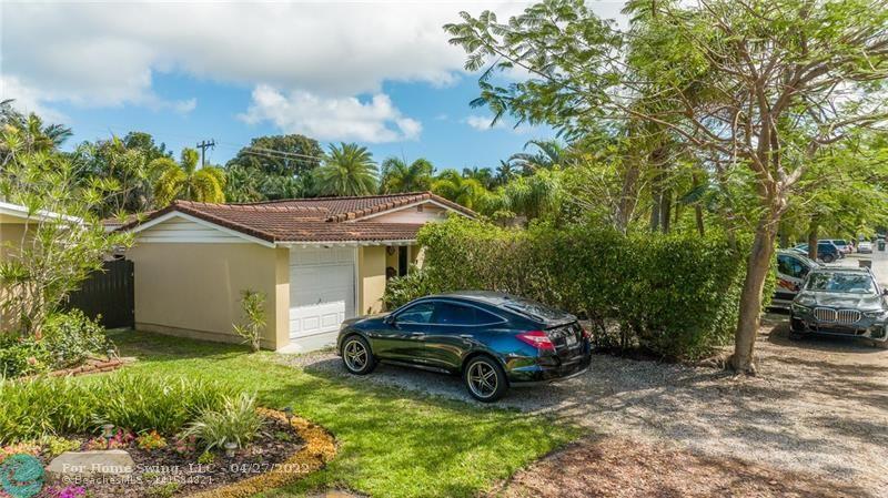 Photo of 1116 NE 12th Ave in Fort Lauderdale, FL