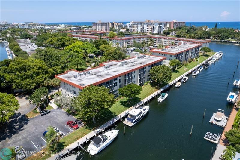 Location is key at this 2BR/2BA condo in Palm_Aire at Coral Key