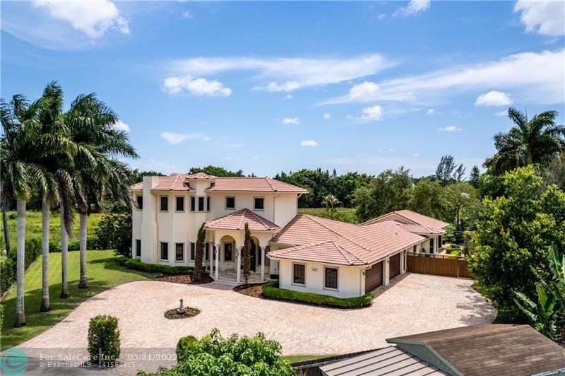 Photo of 3311 SW 118th Ter in Davie, FL