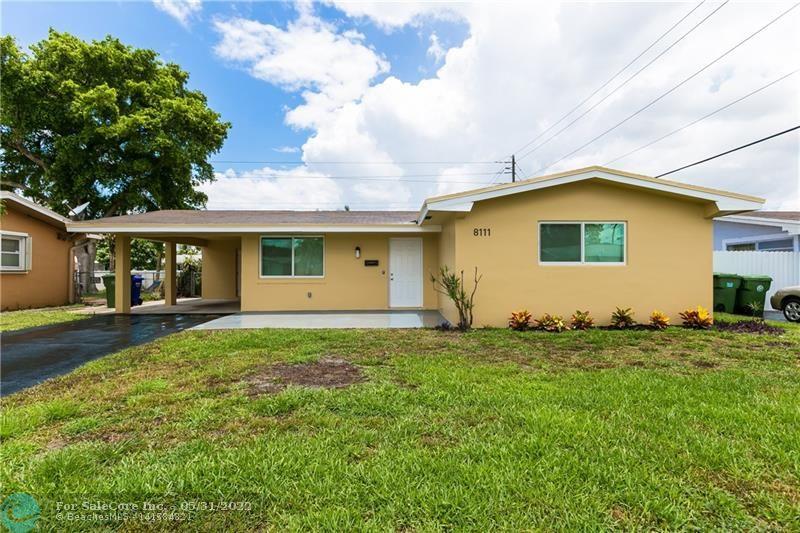 Photo of 8111 NW 10th St in Pembroke Pines, FL