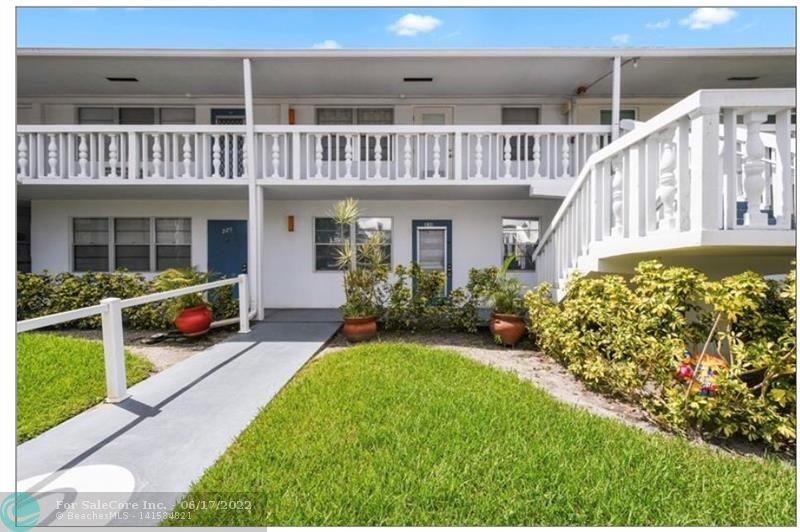 Photo of 230 Ventnor Q #230 in Deerfield Beach, FL