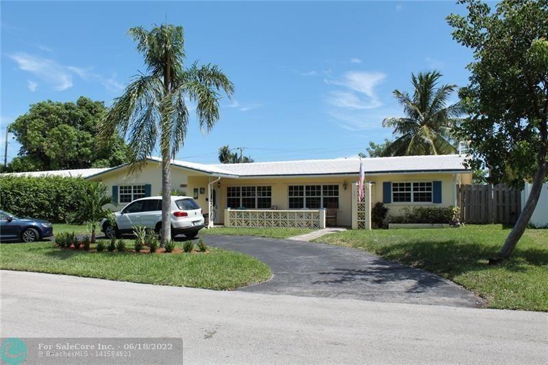 Photo of 2240 NE 37th St in Lighthouse Point, FL