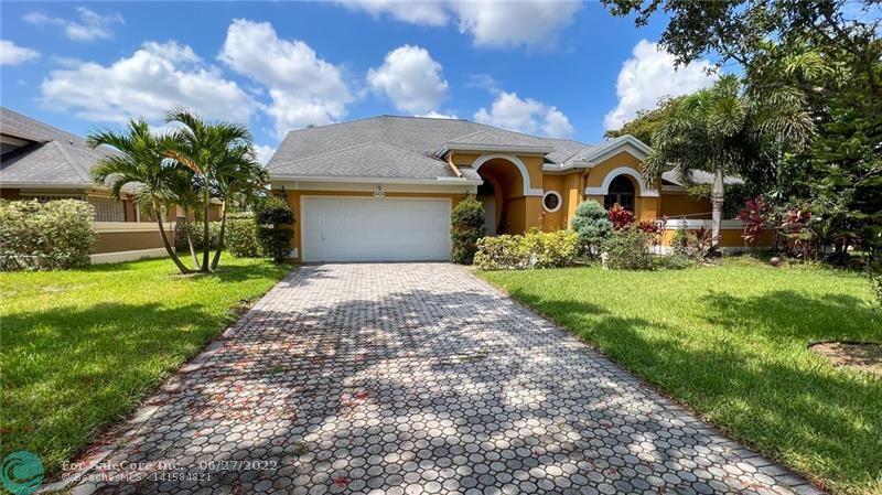 Photo of 4424 NW 52nd St in Coconut Creek, FL
