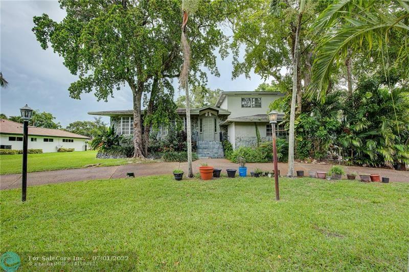 Photo of 5950 SW 33 Ave in Hollywood, FL
