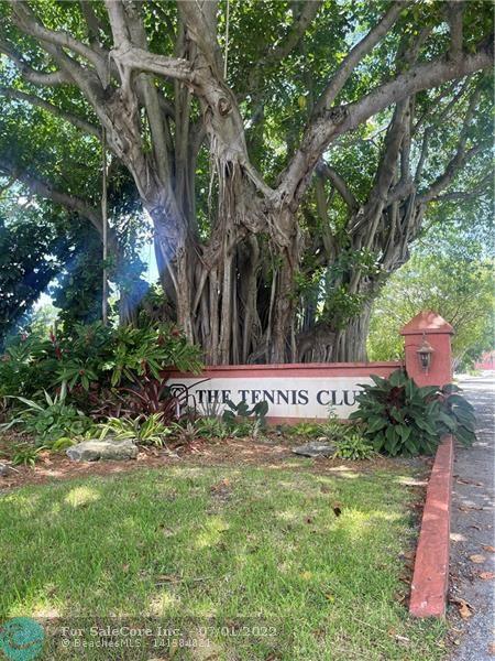 Photo of 670 Tennis Club Dr #103 in Fort Lauderdale, FL