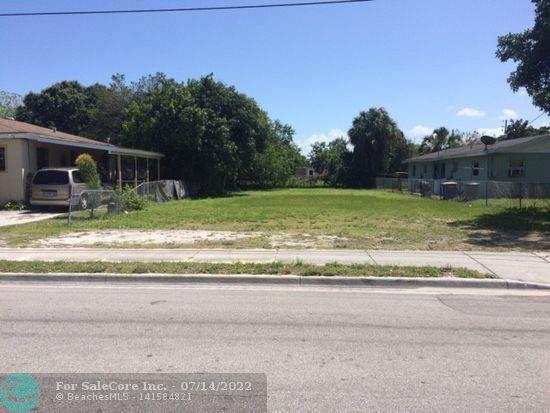 Photo of 1513 Ave in Fort Pierce, FL