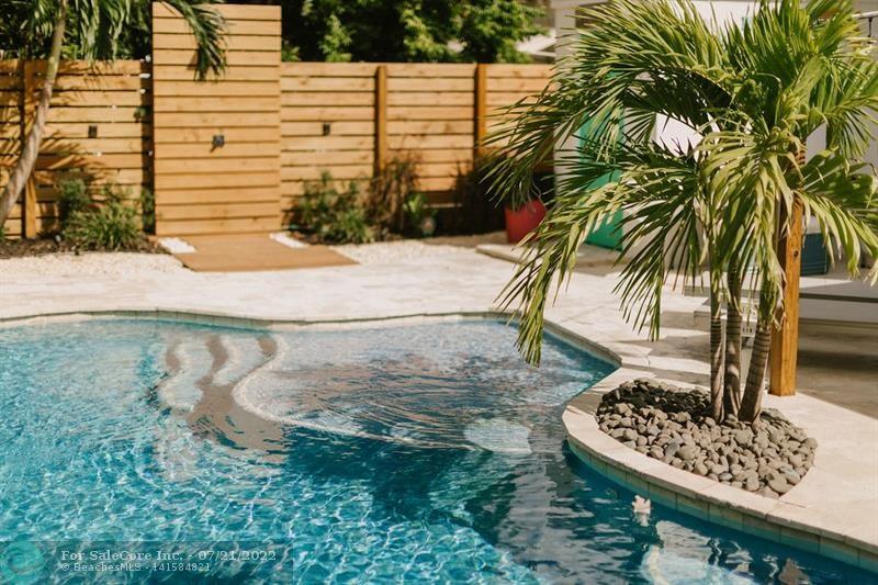 Photo of 1607 NE 4th Pl in Fort Lauderdale, FL