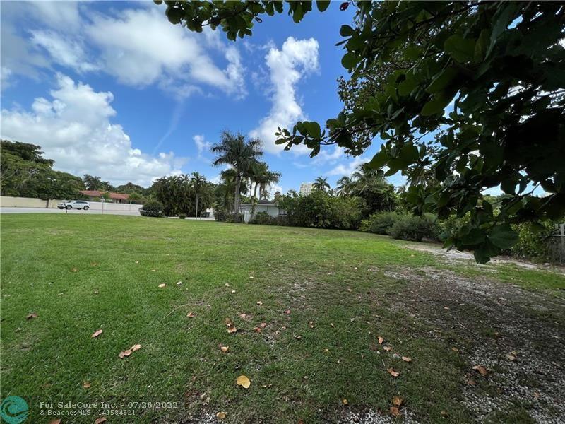 Photo of 2717 Harbor Beach Pky in Fort Lauderdale, FL