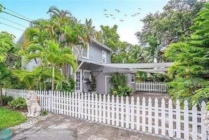 Photo of 1224 SW 2 Ct in Fort Lauderdale, FL