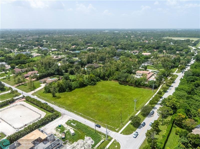 Photo of 6453 NW 77 Ter in Parkland, FL
