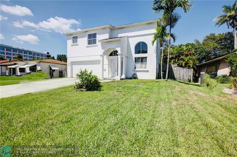 Photo of 109 NE 2nd Pl in Dania Beach, FL