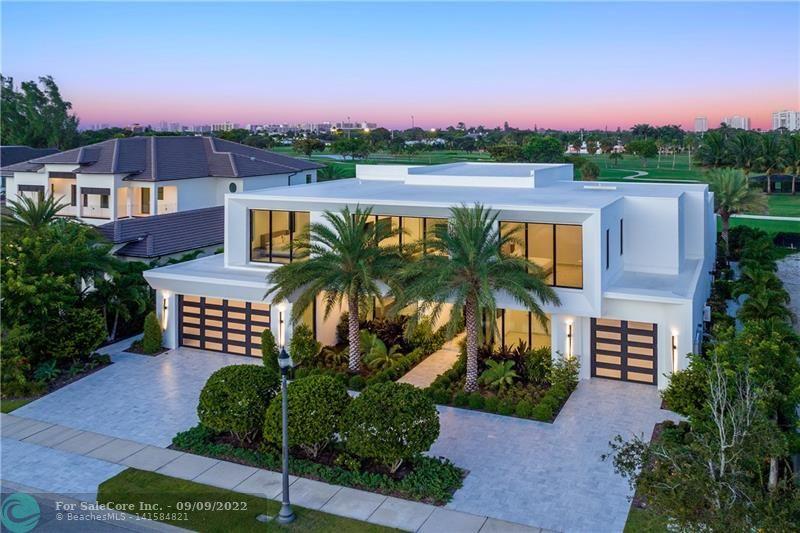 Photo of 4012 Country Clb in Fort Lauderdale, FL