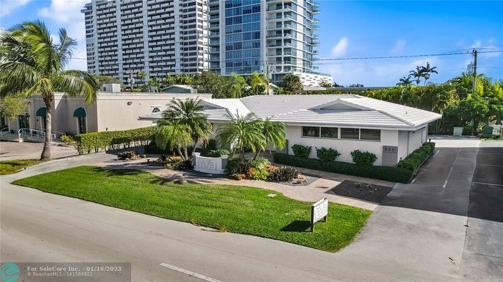 Photo of 906 NE 26th Ave in Fort Lauderdale, FL