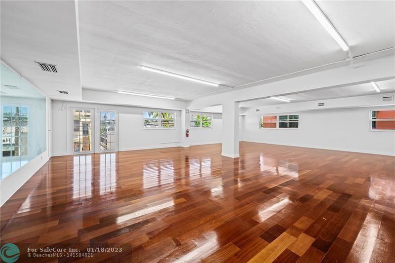 Photo of 915 NE 20th #1 in Fort Lauderdale, FL