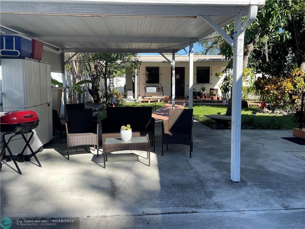 Photo of 3051 NW 14th St in Miami, FL