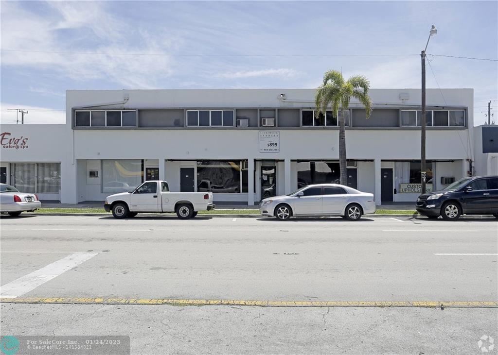 Photo of 505 S 21st Ave in Hollywood, FL