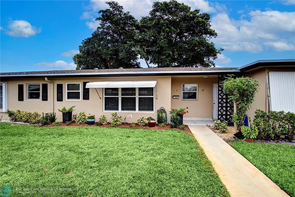 Photo of 947 Circle Dr #C in Delray Beach, FL