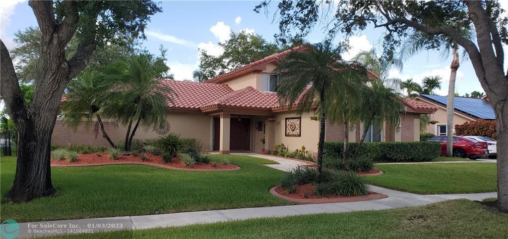 Photo of 19921 NW 4th St in Pembroke Pines, FL