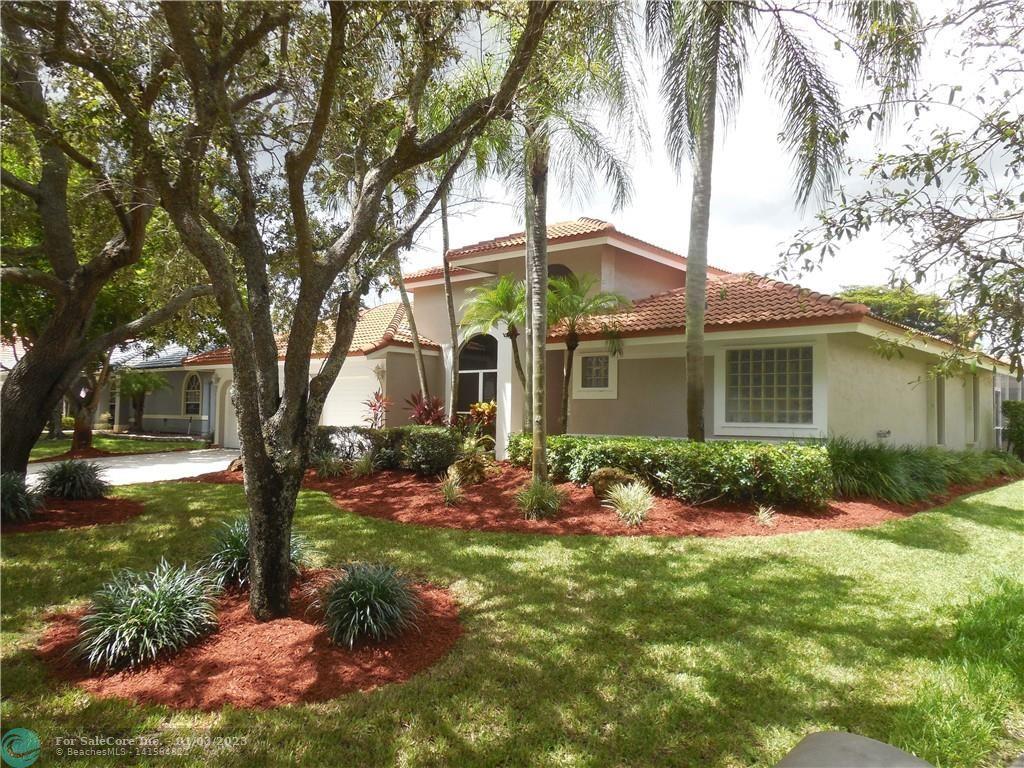 Photo of 9825 NW 49th Pl in Coral Springs, FL