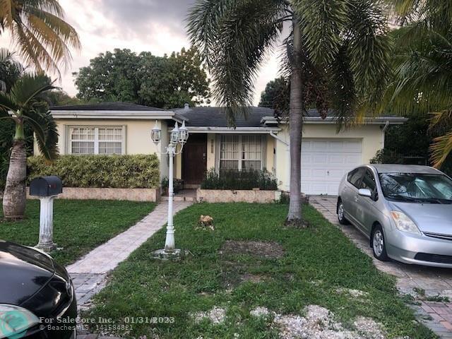 Photo of 1660 NE 174th St in North Miami Beach, FL