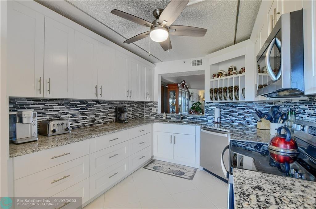 Photo of 9165 SW 14th St #1509 in Boca Raton, FL