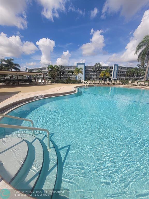 Photo of 4003 Lincoln A 4003 in Boca Raton, FL