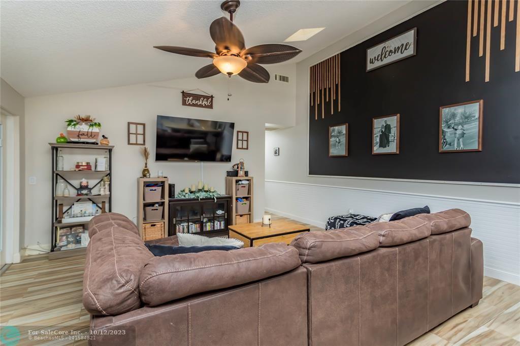 Photo of 9975 Boca Gardens Trl B in Boca Raton, FL