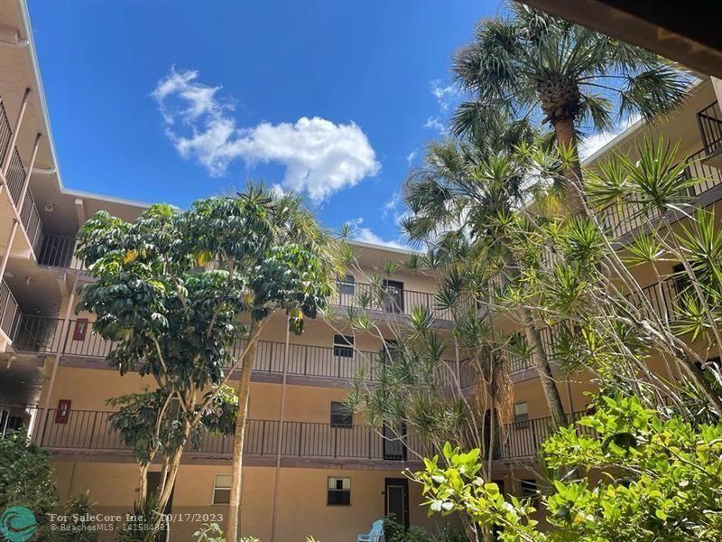 Photo of 2800 Somerset Dr 205J in Lauderdale Lakes, FL