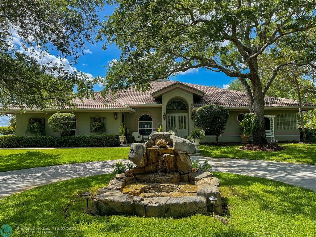 Photo of 5745 Melalueca Rd in Southwest Ranches, FL