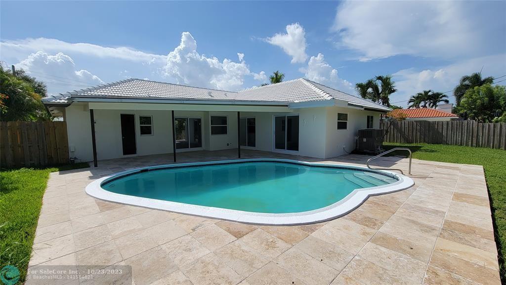 Photo of 400 SW 9th Ave in Boca Raton, FL