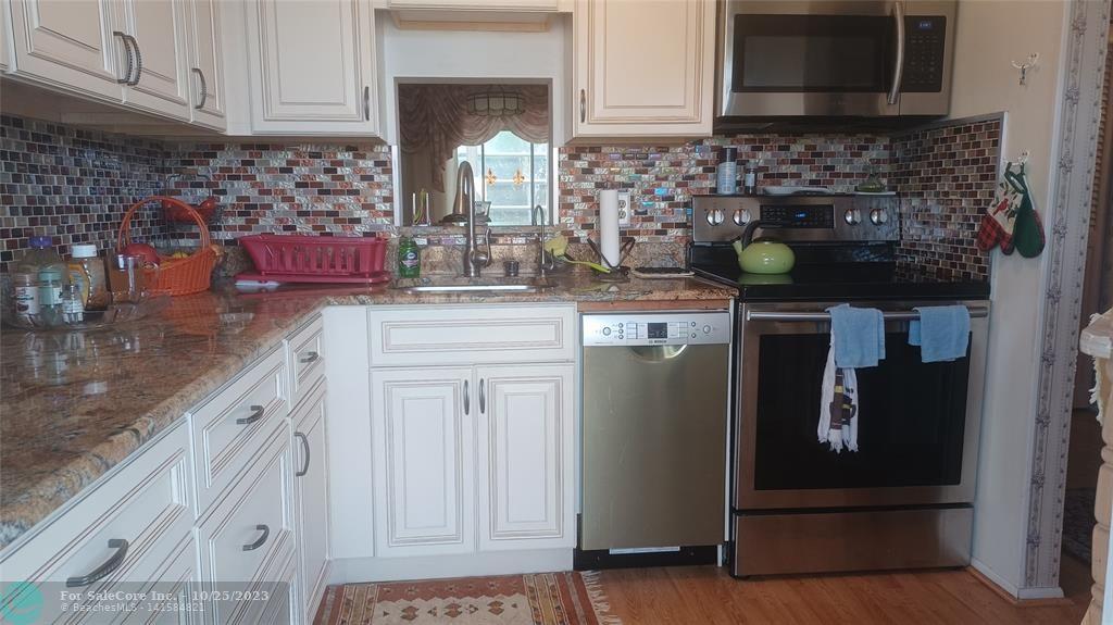 Photo of 2191 NE 1st Ct 202 in Boynton Beach, FL