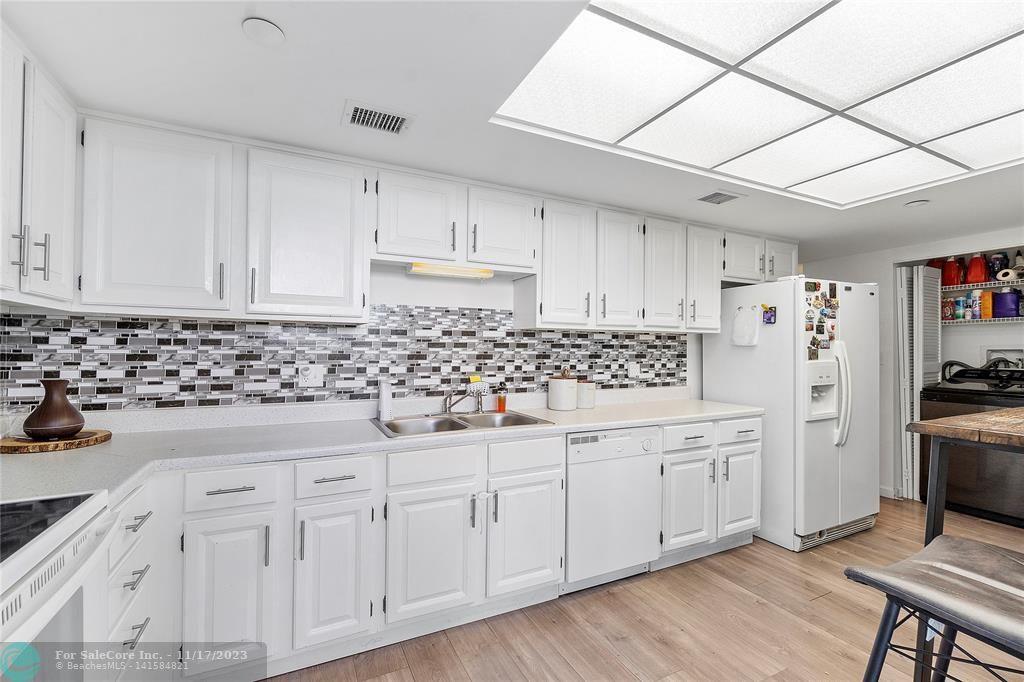 Photo of 5951 Wellesley Park Dr #306 in Boca Raton, FL
