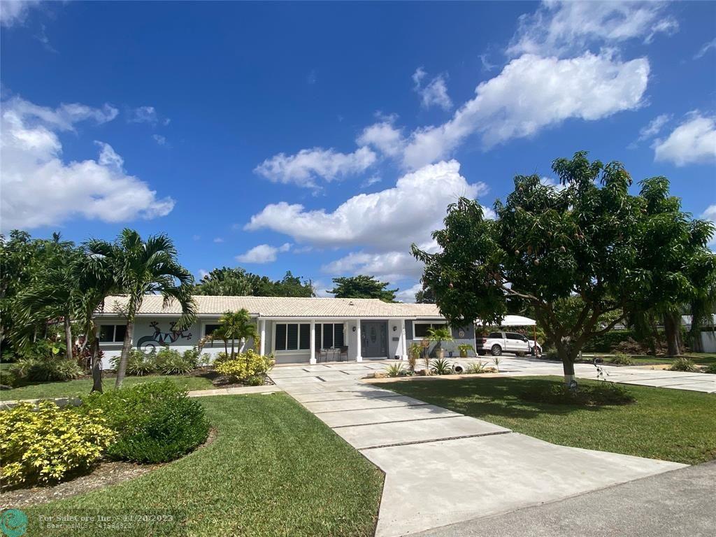 Photo of 1600 Yale Dr in Hollywood, FL