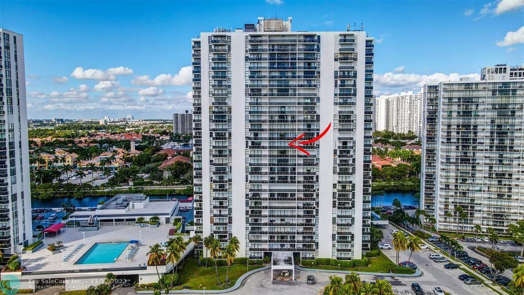 Photo of 3675 N Country Club Dr 1506 in Aventura, FL