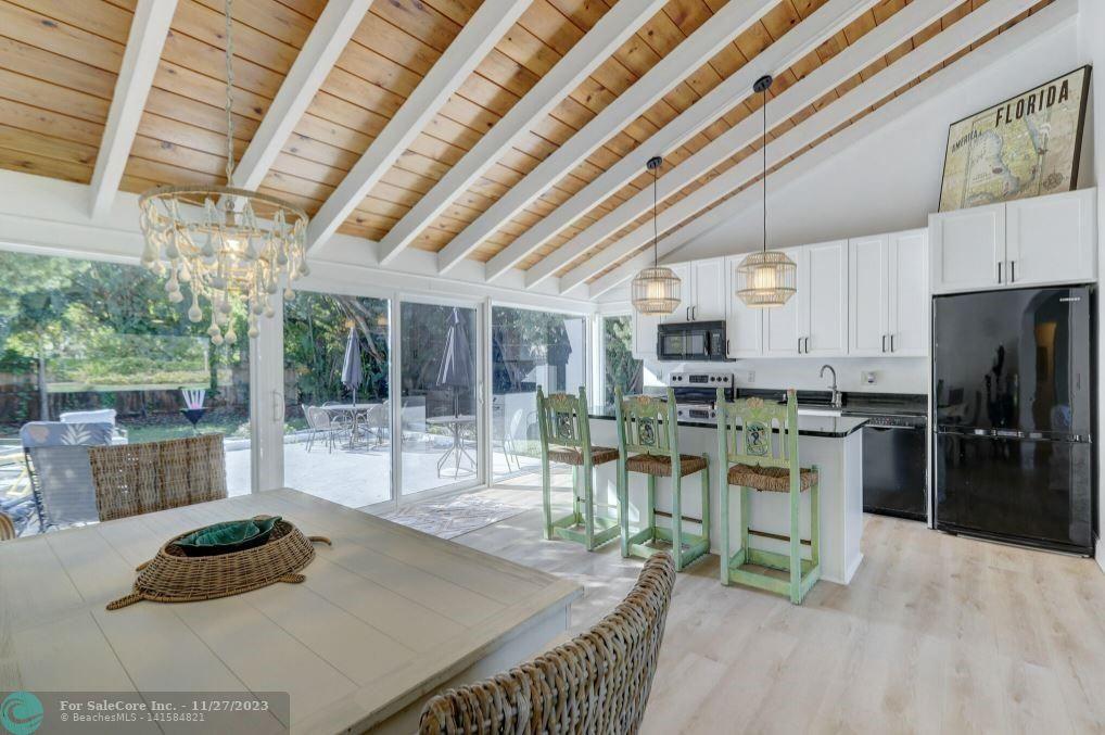 Photo of 216 Dixie Blvd in Delray Beach, FL