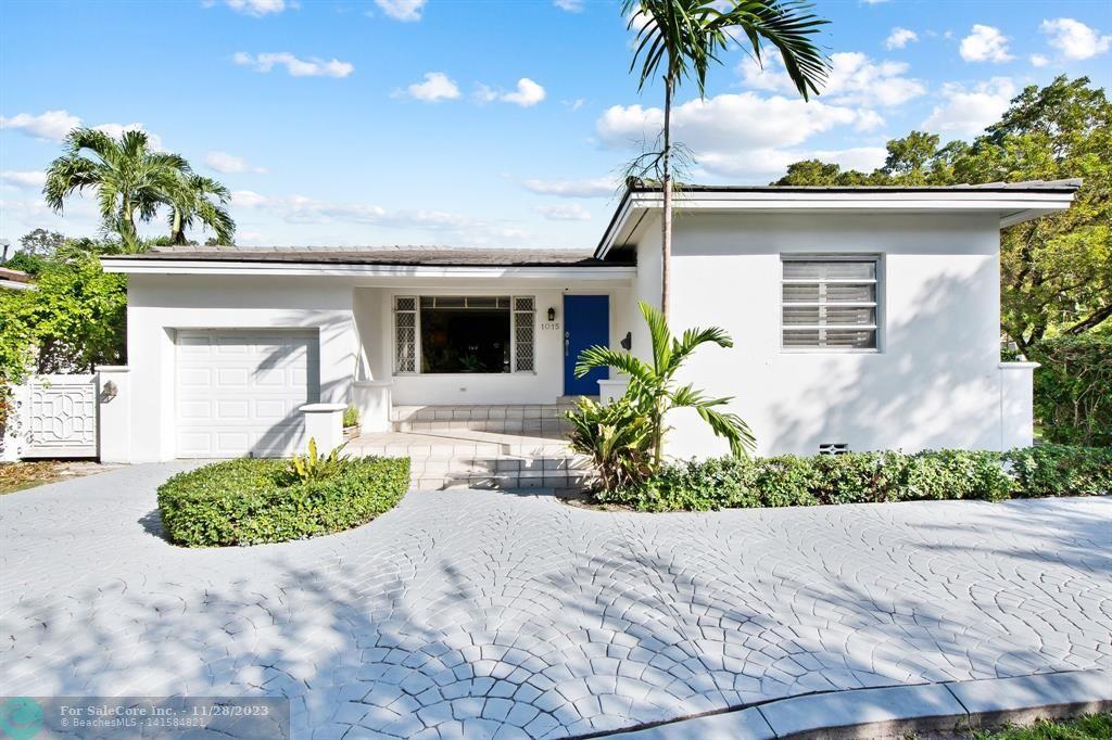 Photo of 1015 Pizarro St in Coral Gables, FL