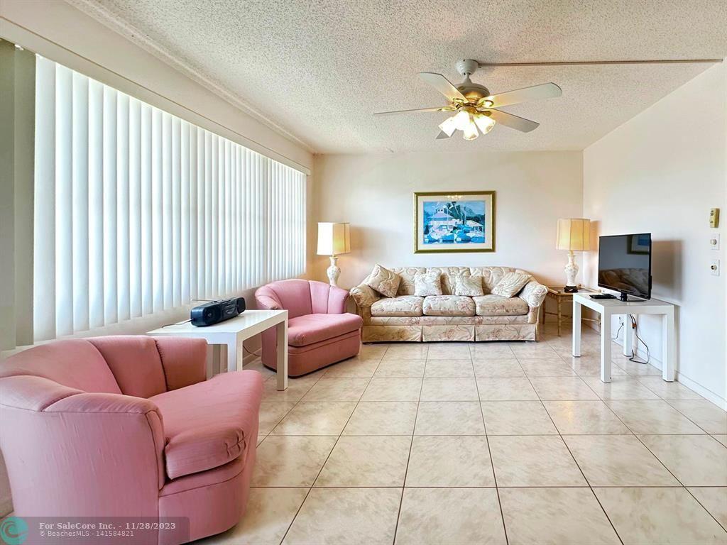 Photo of 332 Grantham B 332 in Deerfield Beach, FL