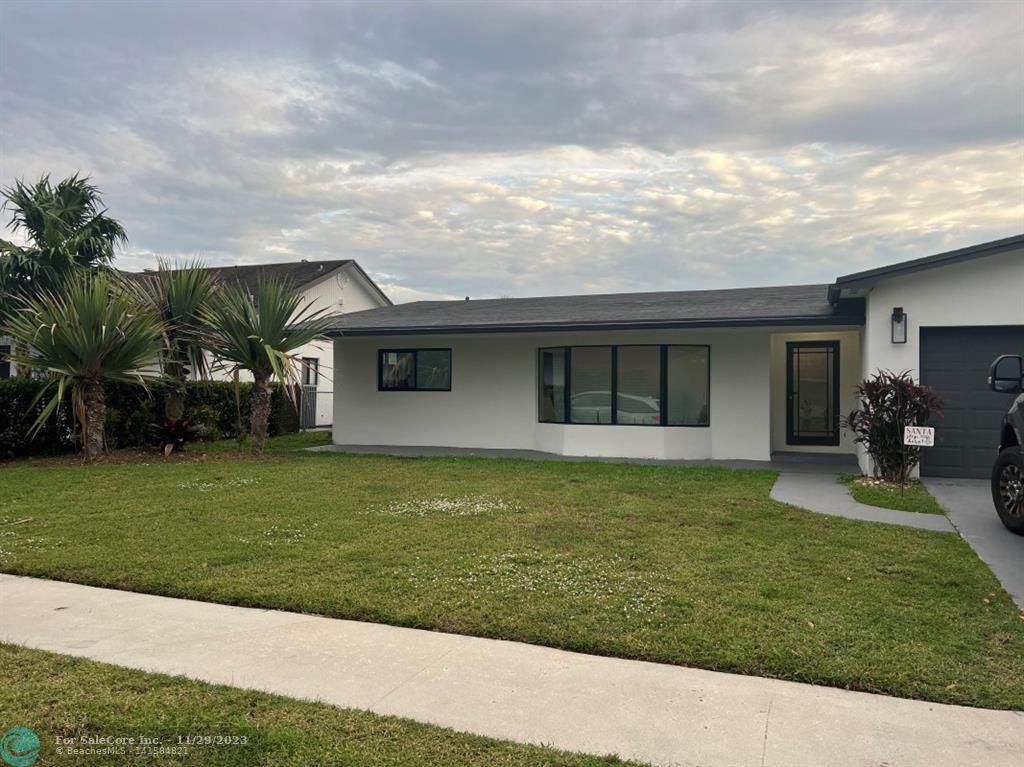 Photo of 11000 NW 15th St in Pembroke Pines, FL