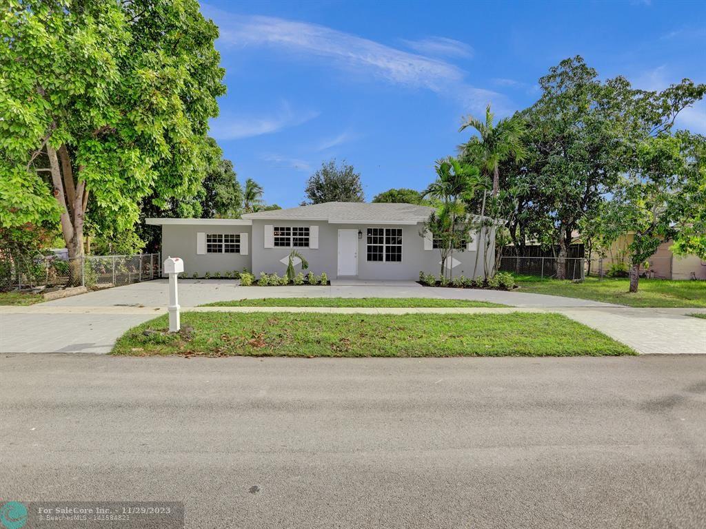 Photo of 17191 NE 4th Pl in North Miami Beach, FL