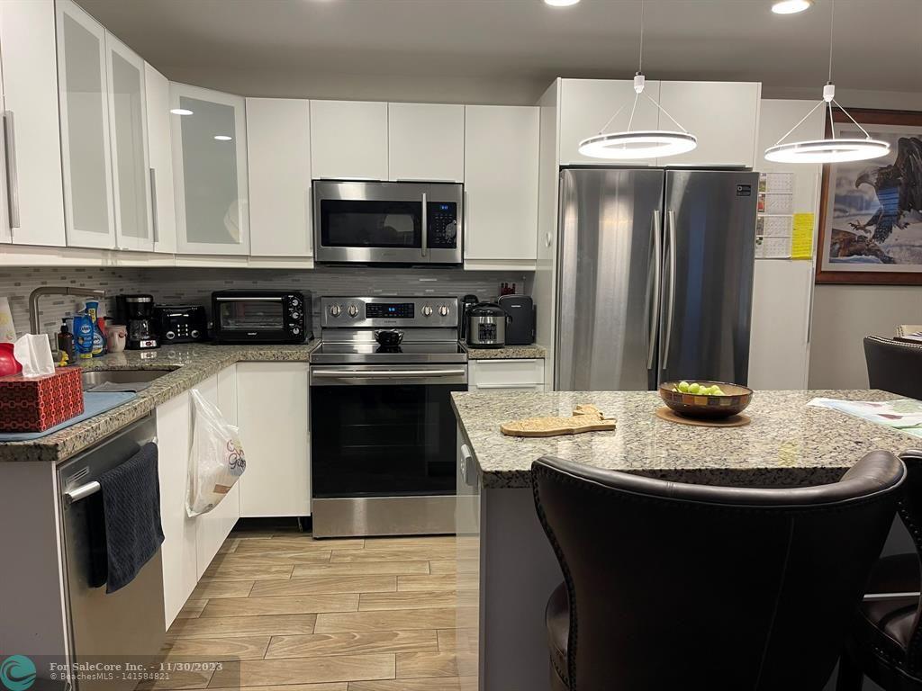 Photo of 300 SW 134 Wy 210 in Pembroke Pines, FL