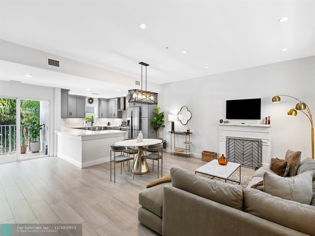 Photo of 445 NE 1st St 445 in Pompano Beach, FL
