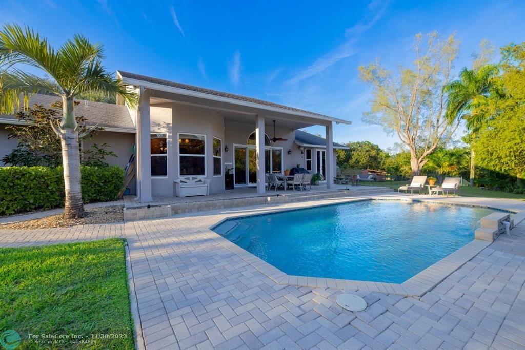 Photo of 5400 SW 97th Ave in Cooper City, FL