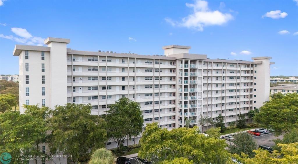 Photo of 575 Oaks Ln 702 in Pompano Beach, FL