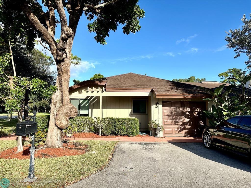 Photo of 22630 Vistawood Wy in Boca Raton, FL