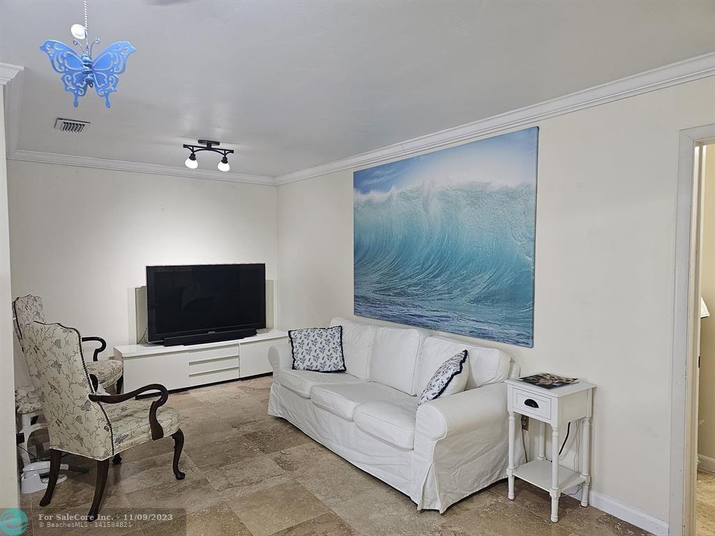 Photo of 930 Osceola Dr 2 in Boca Raton, FL