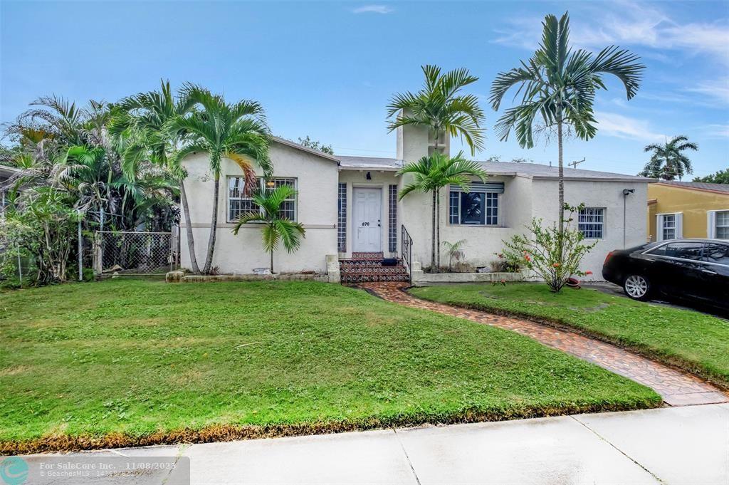 Photo of 876 Ne 81 in Miami, FL